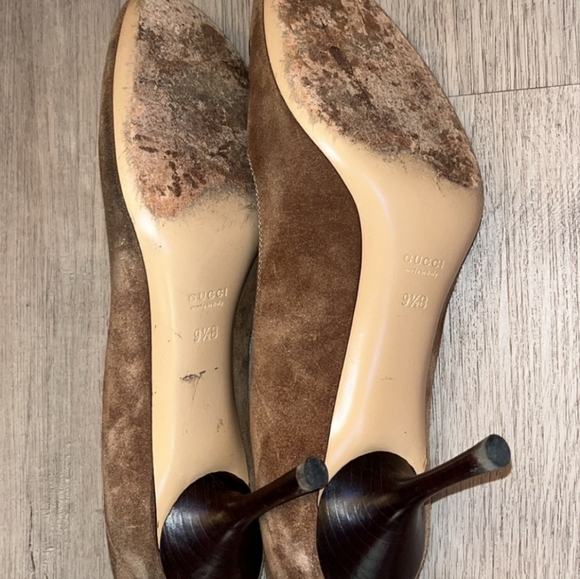 GUCCI - Picture 3 of 9